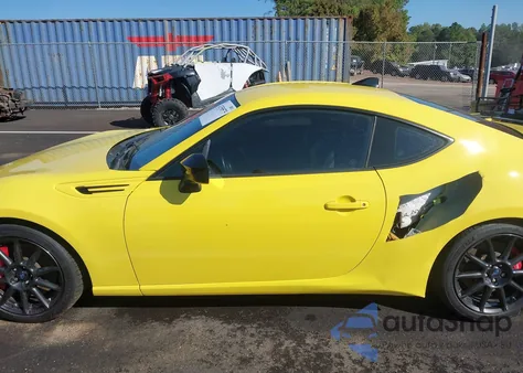 2017 Subaru Brz Series. Yellow из США, поврежденный, VIN JF1ZCAC1XH9601468
